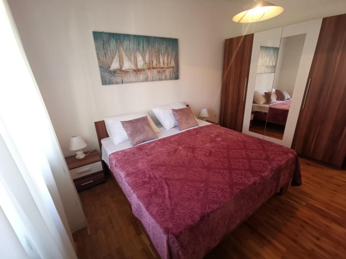 Apartments Mila Kaštela Kültér fotó