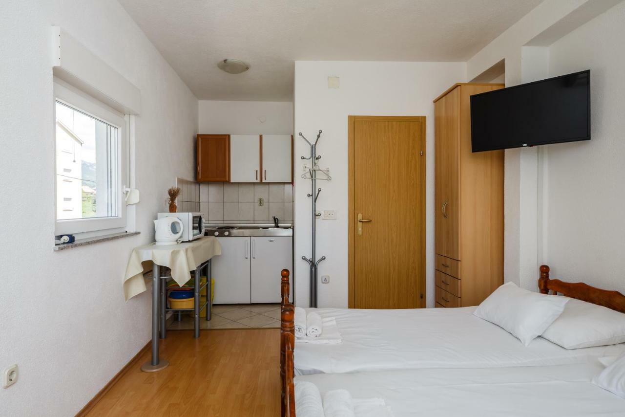 Apartments Mila Kaštela Kültér fotó