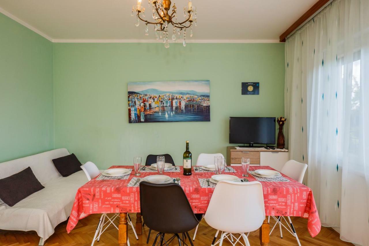 Apartments Mila Kaštela Kültér fotó