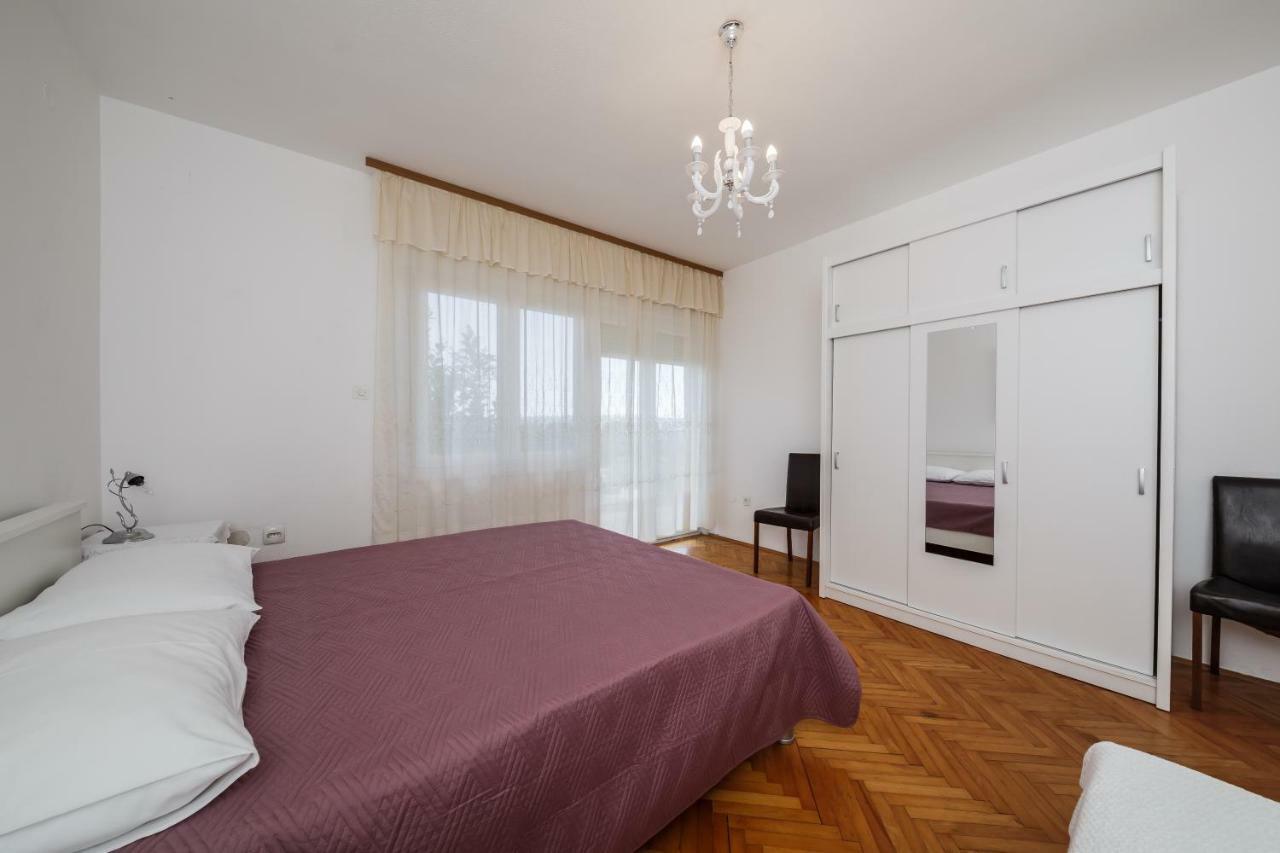 Apartments Mila Kaštela Kültér fotó