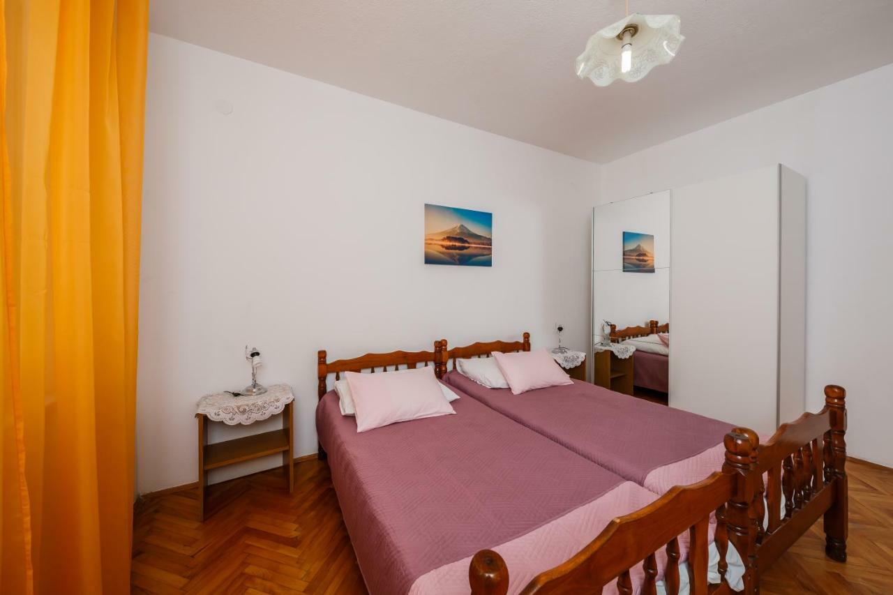 Apartments Mila Kaštela Kültér fotó